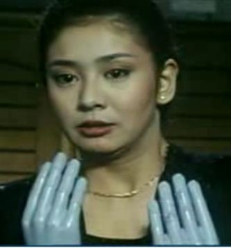 Cô nàng Shindo Mariko đầy hận thù (Katahira Nagisa đóng).